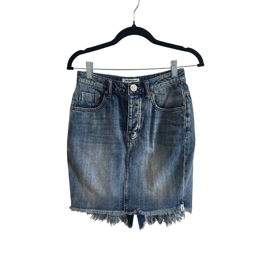 One Teaspoon Denim Mini Skirt Light Wash Raw Hem Sz 27 Western Festival